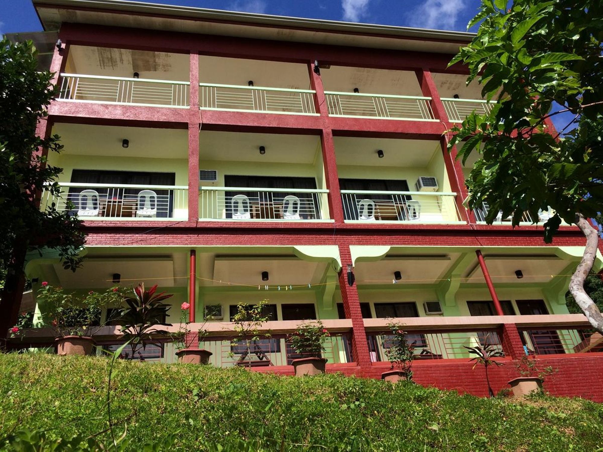 Columbus Inn Ел Нидо Екстериор снимка